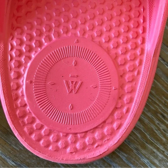 NWT Totes Everywear Bounce Flip Flops Women’s  Size 10 - Picture 4 of 7